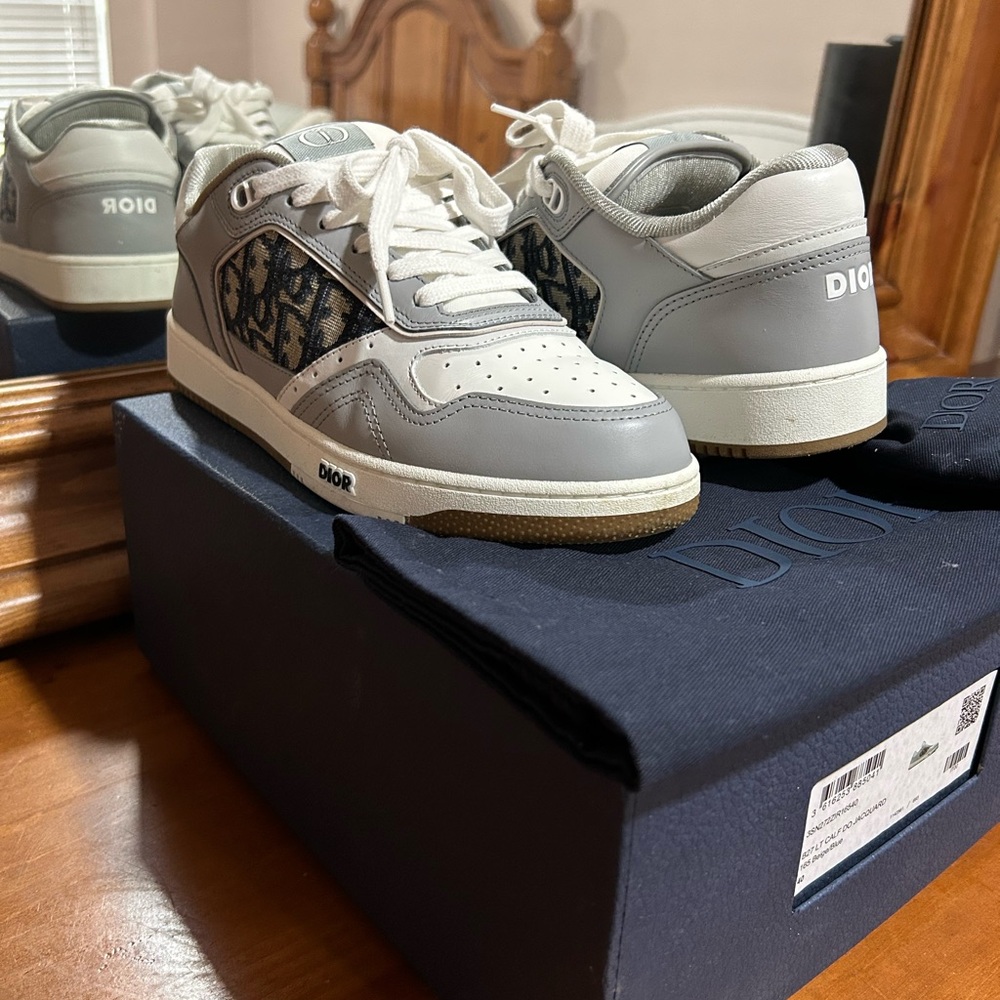 Dior Men's Sneakers - Light Blue - Picture 4 of 7